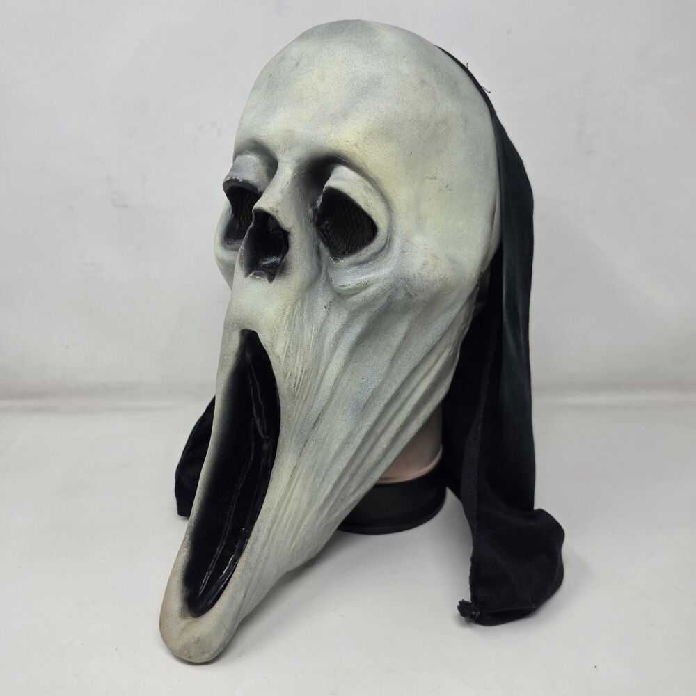 Scream Ghost Face Ghoul Halloween Mask 1995 The Paper Magic Group Vinyl Screamer